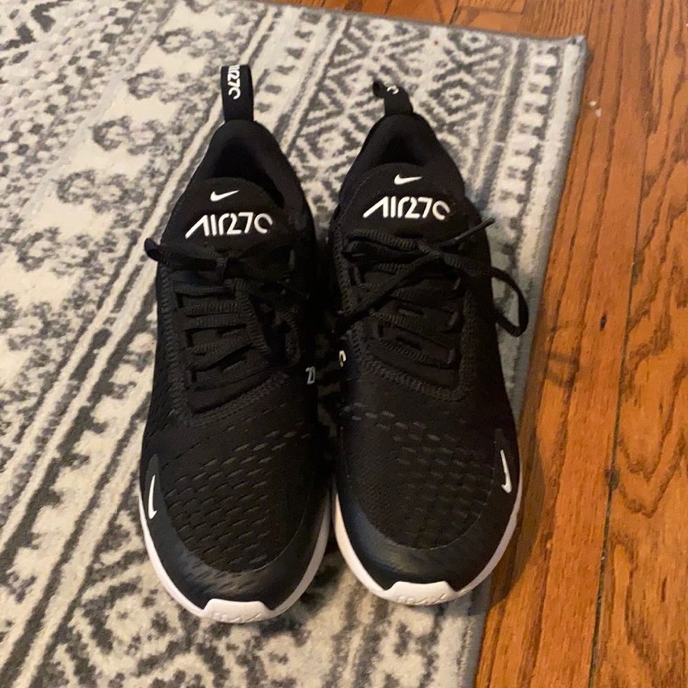 Nike Air Max 270